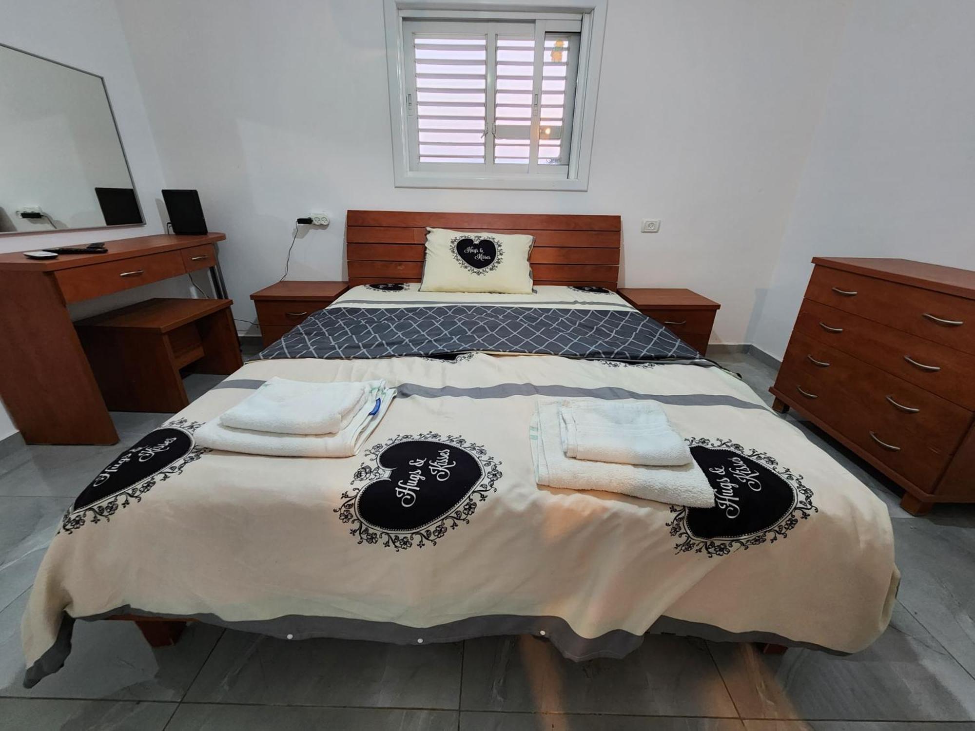 Short Term Stay In Rehovot Central Location Near Nes Ziona Rishon Lezion Jerusalem And Tel Aviv Exterior foto